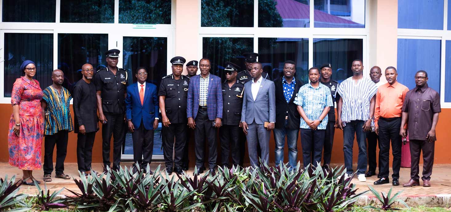 Bono Regional Police Commander visits STU
